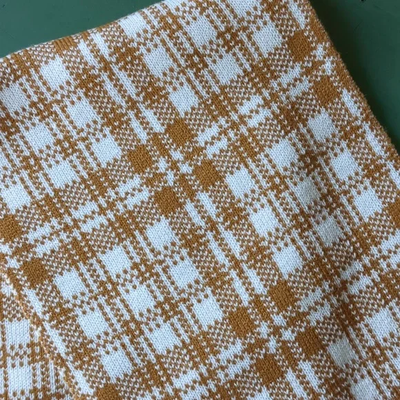 NWT Timberland cream and tan plaid scarf - Picture 5 of 8